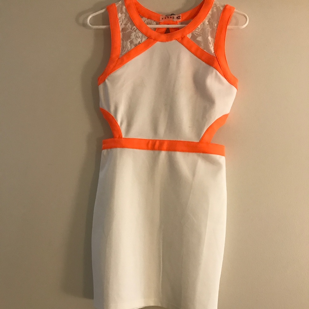 NWT White & orange Rehab dress in small.